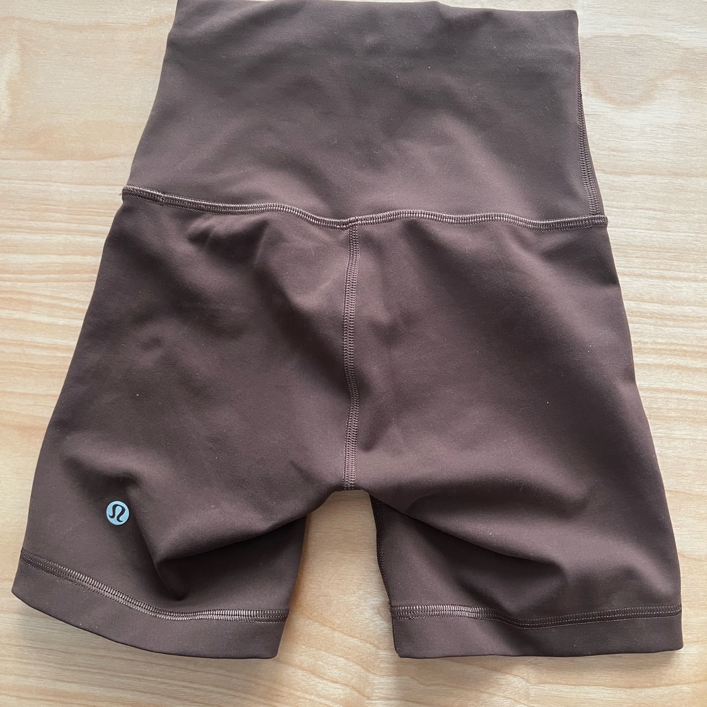 Lululemon Wunder Train Short 6”